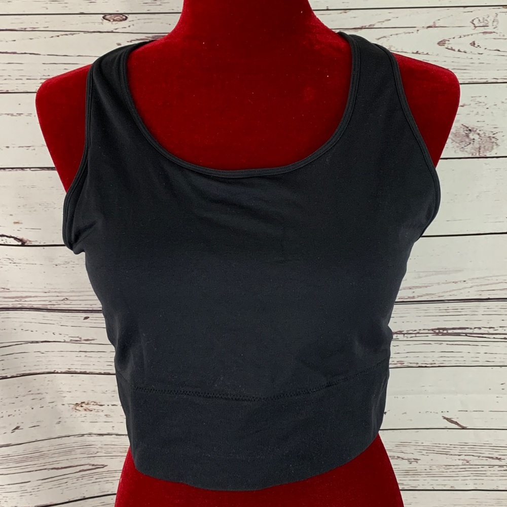NWOT UNCOVER seamless sports bra. XL